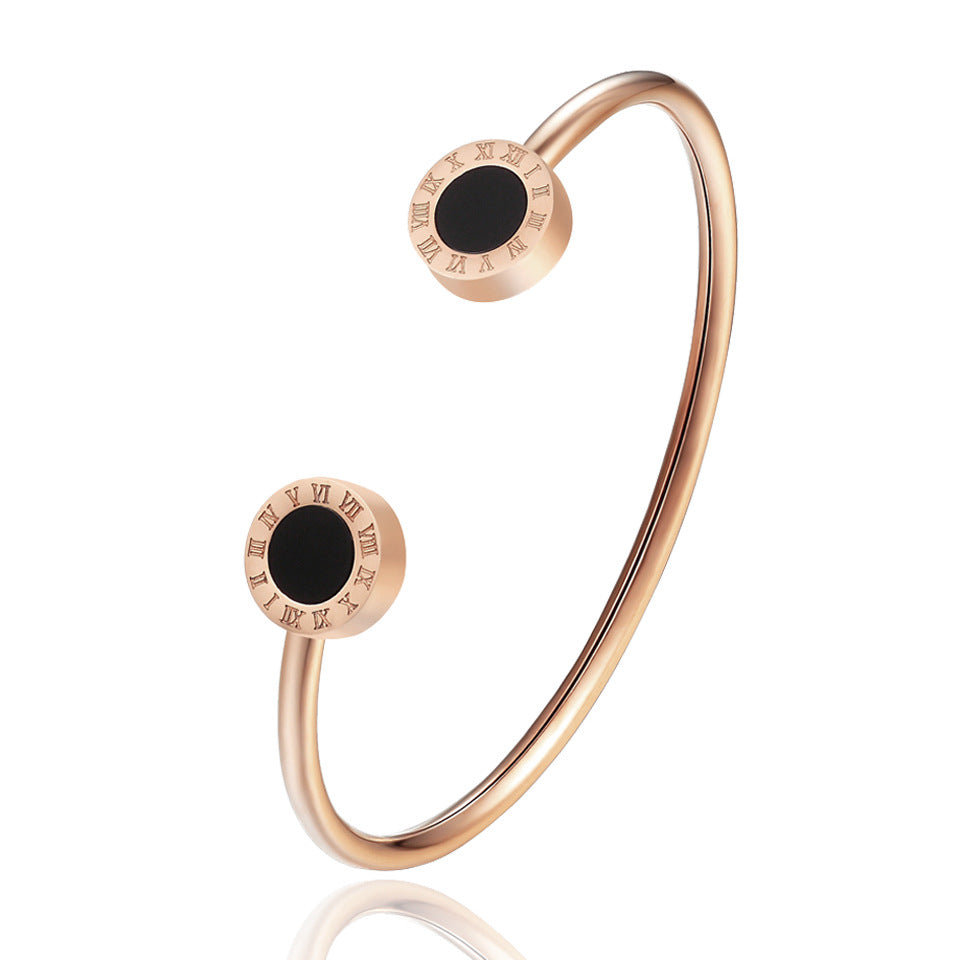 Classic Hot Sale Classic Roman Alphabet Agate Shell Stainless Steel Bracelet Women's Rose Gold Titanium Steel Bracelet