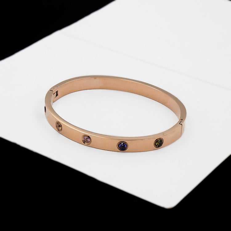 High-quality stainless steel colored diamond buckle titanium steel bracelet does not fade classic male and female couples bracelet