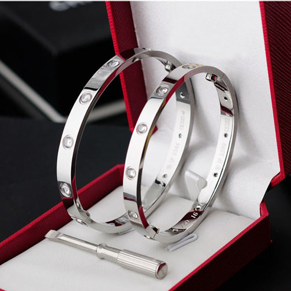 European and American titanium steel fifth-generation ten-diamond bracelet, all-white diamond colored diamond couple bracelet with screwdriver