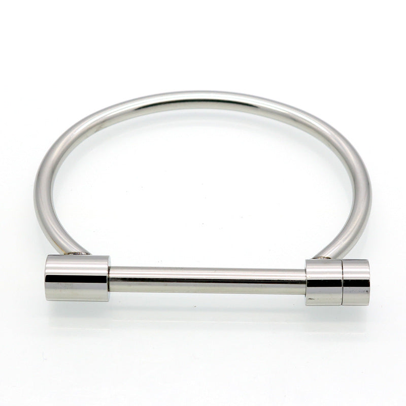 European personality tide explosion titanium steel horseshoe vacuum plated gold bracelet D word horseshoe buckle stainless steel bracelet street shot mixed batch