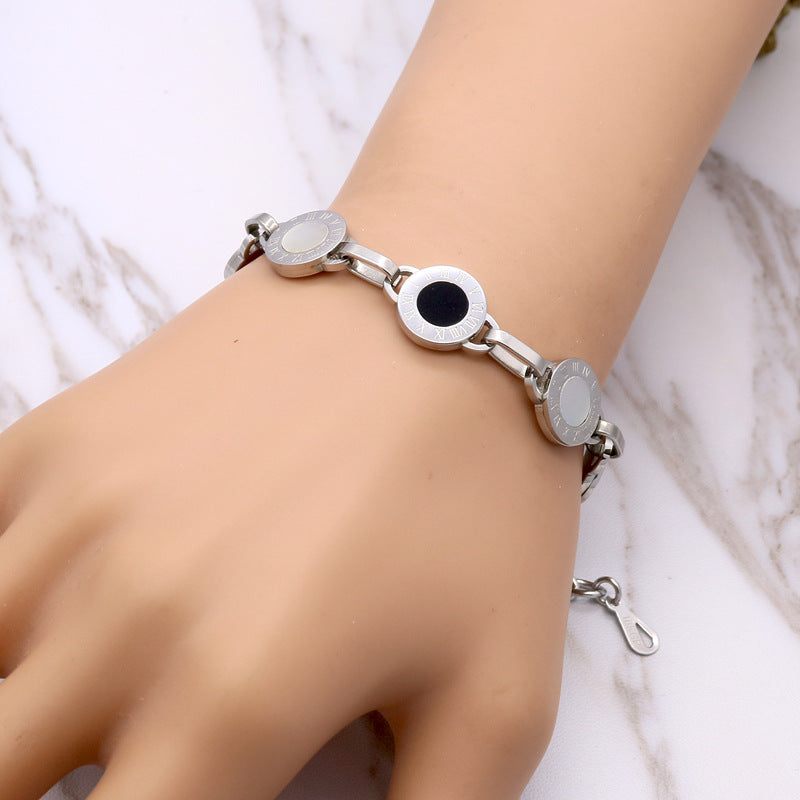 Popular round brand shell Roman numerals bracelet men's and women's bracelet titanium steel black and white shell matching bracelet