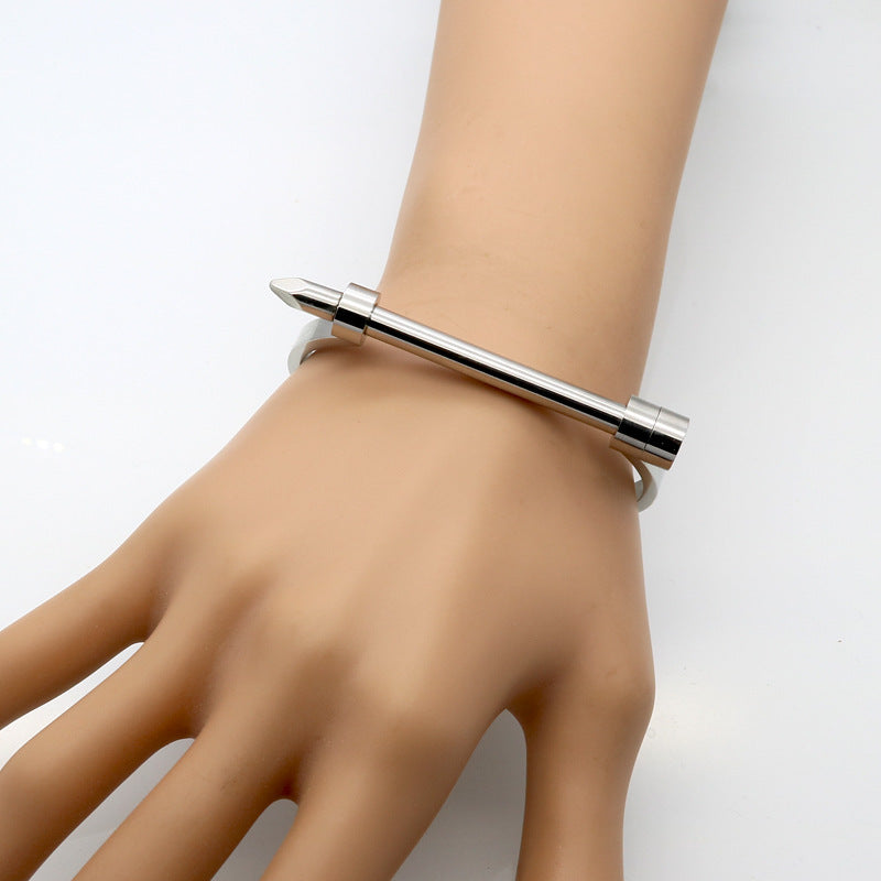 Popular hot-selling fashionable stainless steel U-shaped nail screw bracelet, personalized titanium steel bracelet