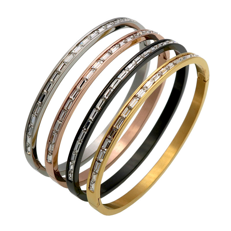 Stylish diamond buckle bracelet, personalized titanium steel bracelet