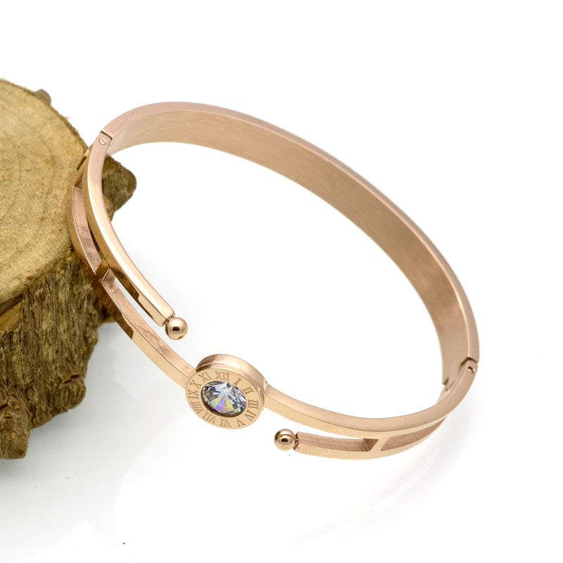 Popular hot-selling fashionable Roman character diamond-encrusted hollow buckle bracelet, personalized titanium steel bracelet