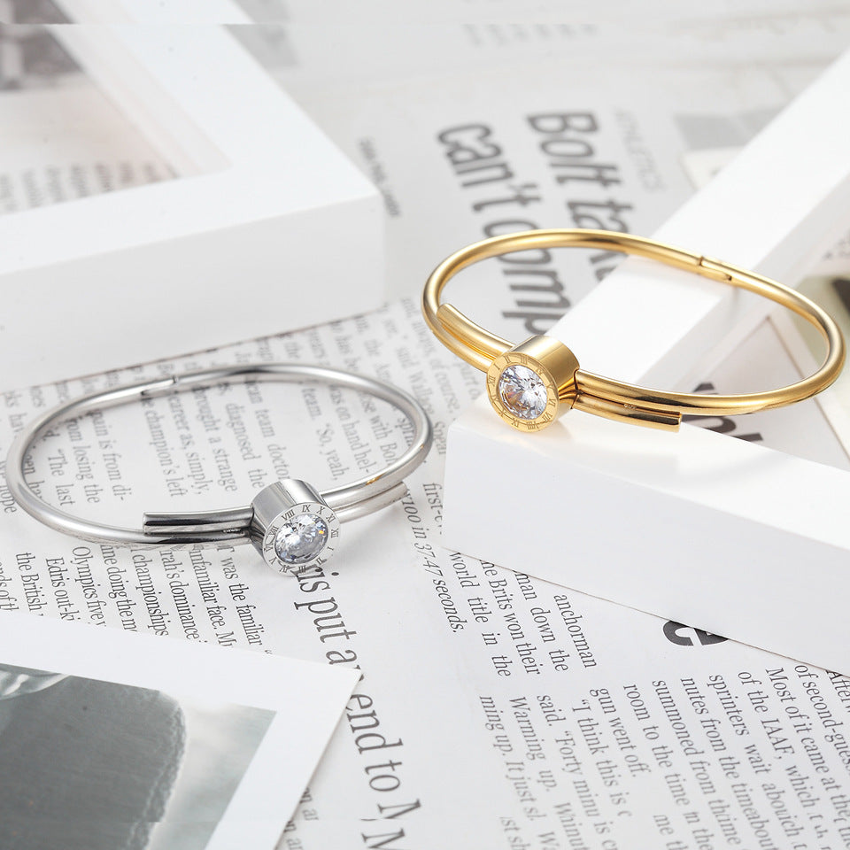Popular Classic Roman Letter Inlaid Zircon Non-Fading Stainless Steel Bracelet Women's Rose Gold Titanium Steel Bracelet