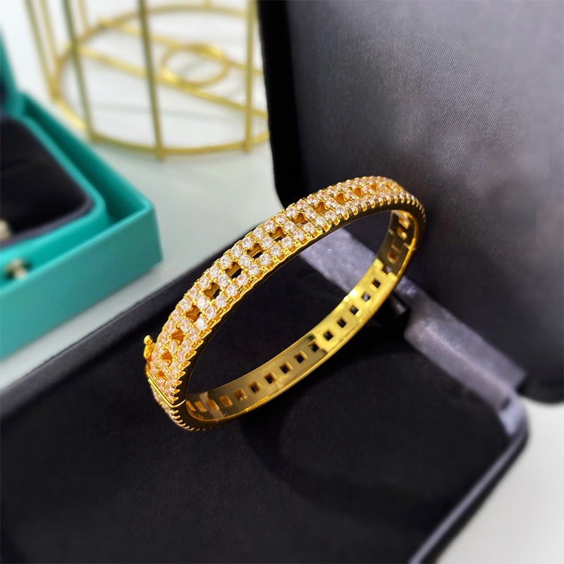 Full diamond zircon hollow T-row diamond couple bracelet