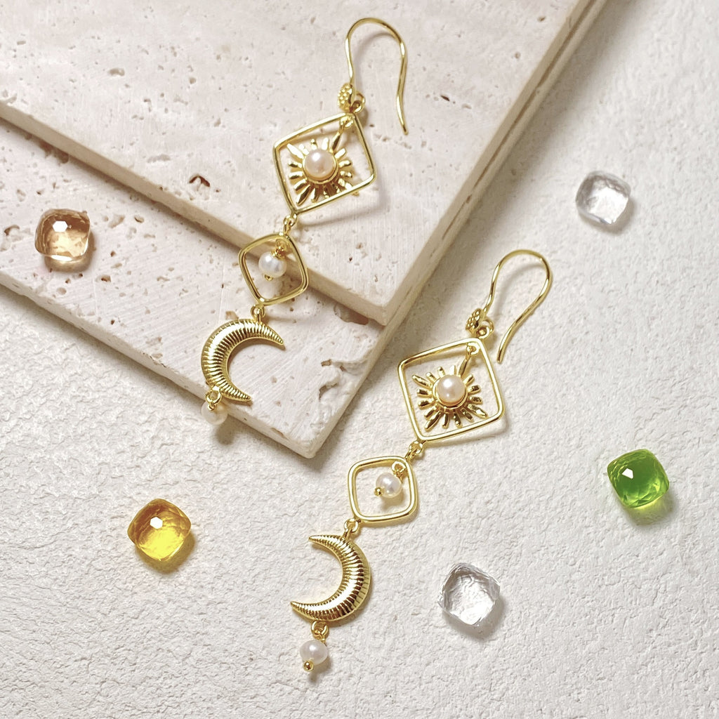 Hollow geometric rhombus sun flower stud earrings moon pearl multi-element long boutique fringed earrings