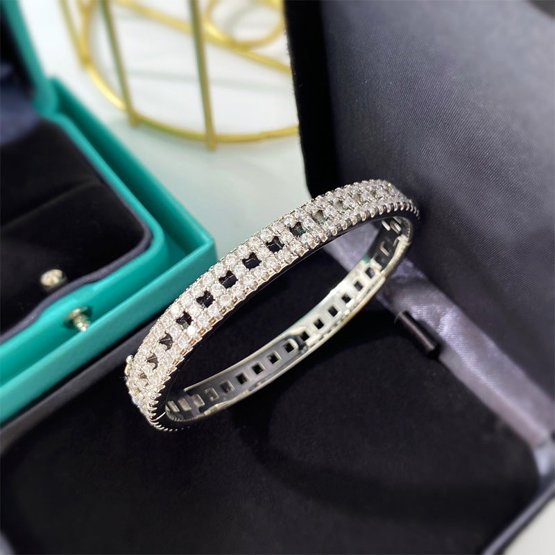 Full diamond zircon hollow T-row diamond couple bracelet